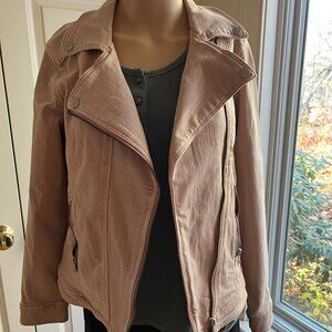 Liverpool women jacket size Medium